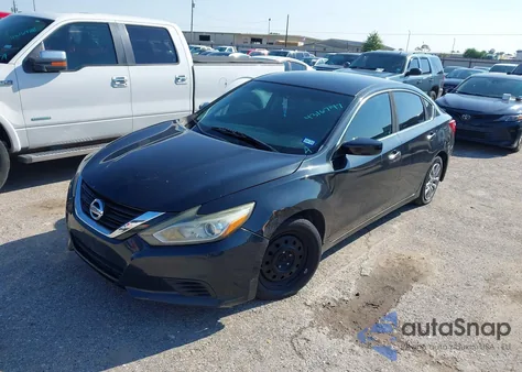 2016 Nissan Altima 2.5 S z USA, uszkodzony, nr VIN 1N4AL3AP5GC194354